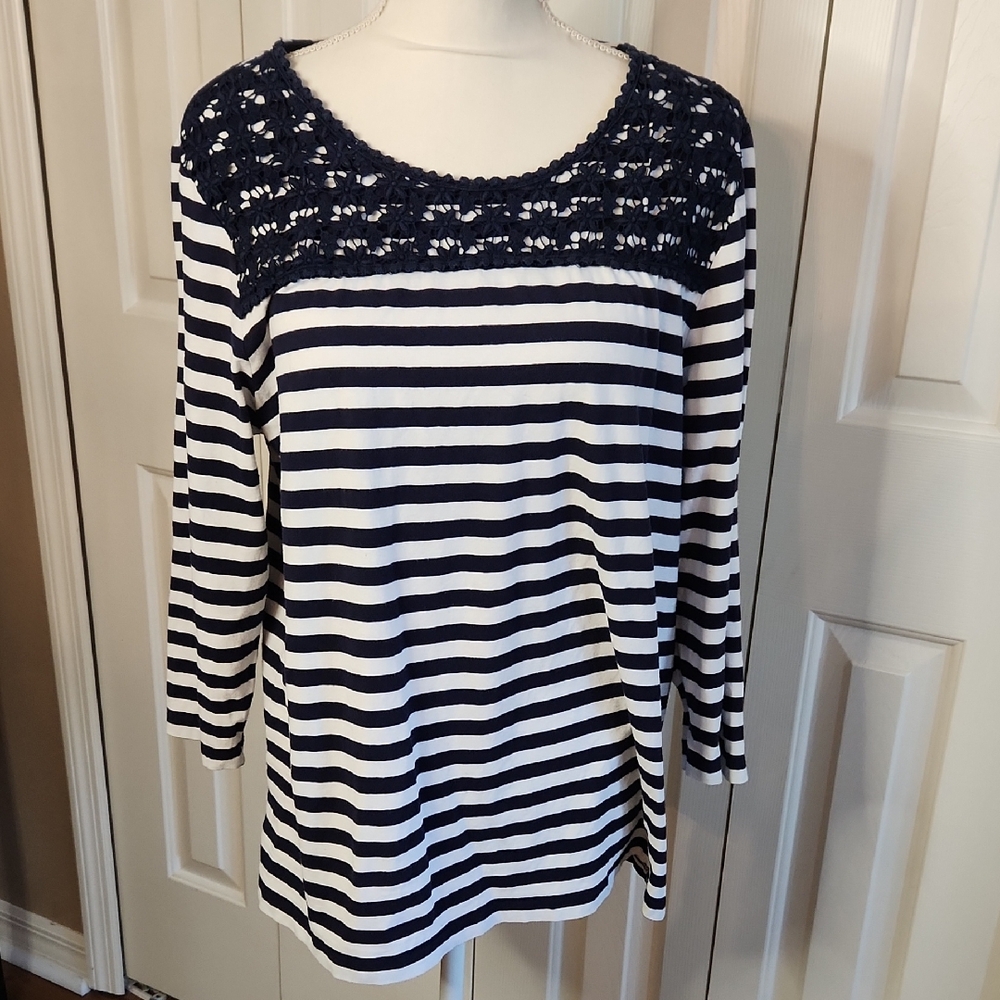 Chico's Blue and White 3/4 Sleeve Boxy Blouse